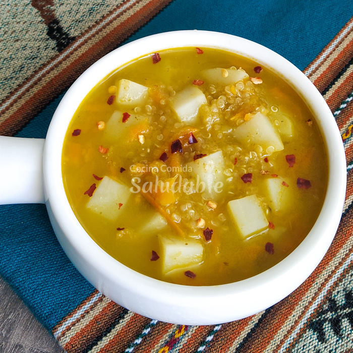Sopa de quinua, credits to cocinasaludable.com