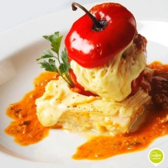 Rocoto relleno, credits to saboreandoenperu